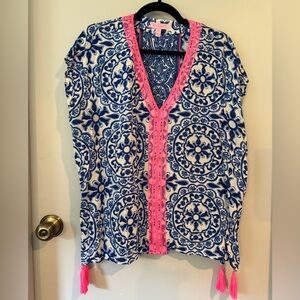 NWOT Lilly Pulitzer boho style blue & white top with pink embroidery Size S/M